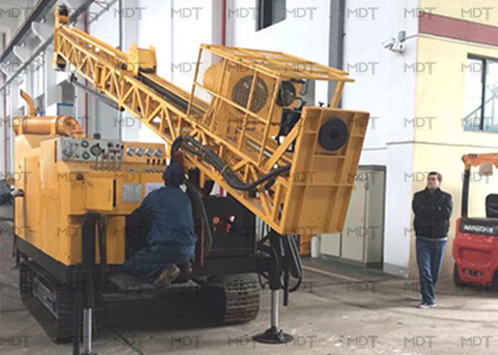 Máy khoan lõi thủy lực loại bánh xe 140kw để khai thác tốc độ quay cao
