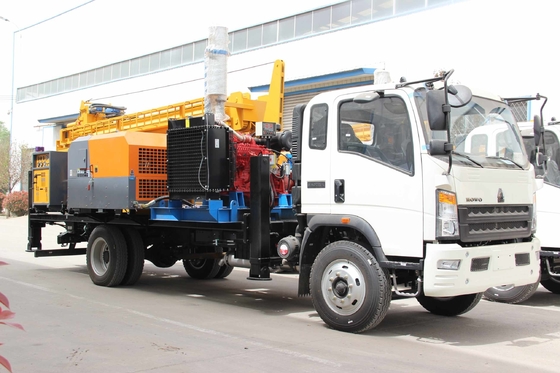 Truck gắn nước giếng thủy lực Crawler máy khoan đa chức năng