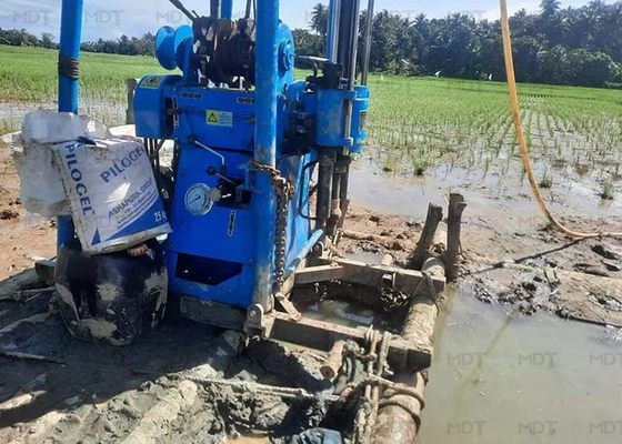 Máy khoan nước di động quay thủy lực 1100r / phút để khảo sát đất