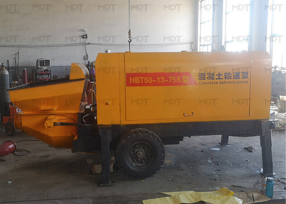 Máy trộn bê tông cầm tay MDT-50 55KW Kích thước nhỏ Màu vàng