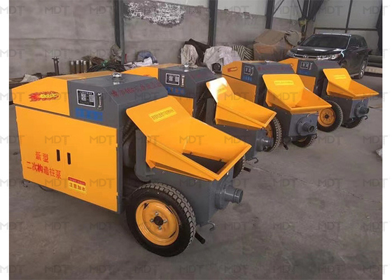 Máy trộn bê tông mini được chứng nhận ISO9001 Máy trộn tự nạp 6-8m³ / H
