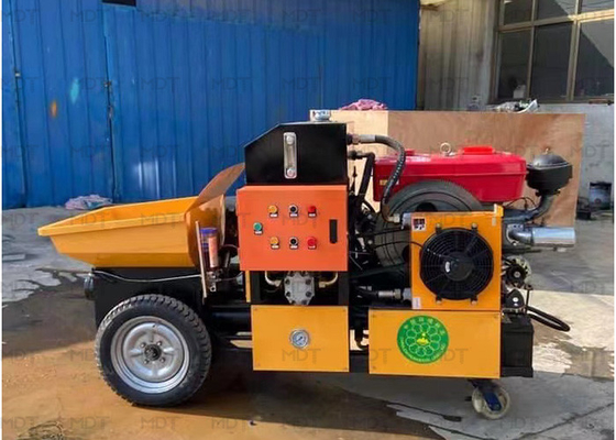 Máy trộn bê tông mini được chứng nhận ISO9001 Máy trộn tự nạp 6-8m³ / H