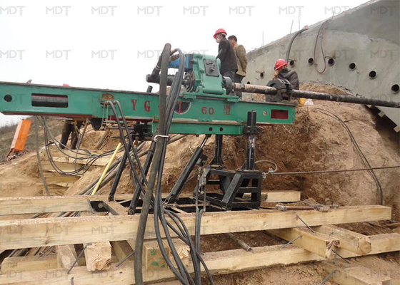 Máy khoan bánh xích thủy lực 22KW 80m Máy khoan bánh xích