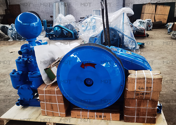 Máy bơm bùn di động ba lần 37KW Máy bơm bùn dầu cho giàn khoan
