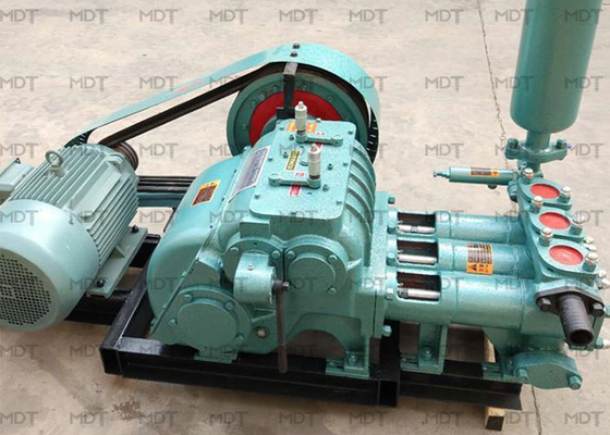 Bơm bùn khoan ba piston